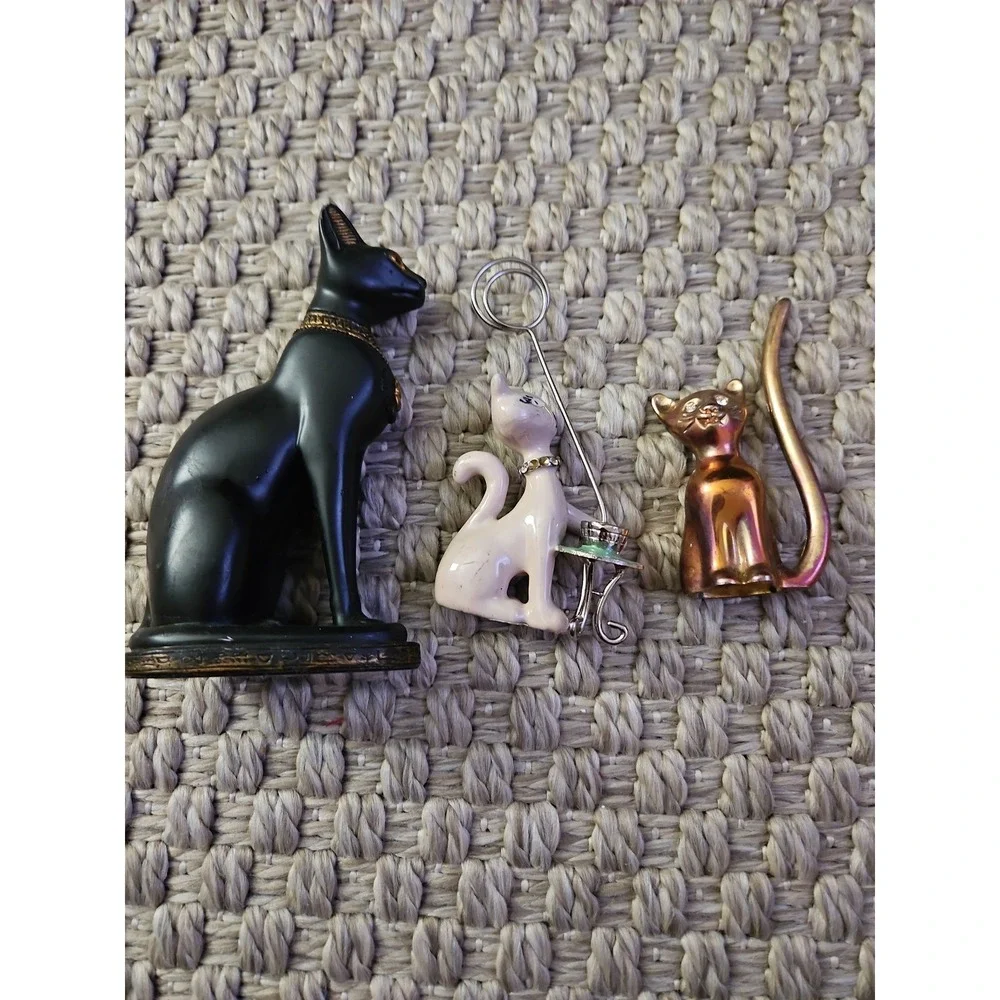 Cat Decorations